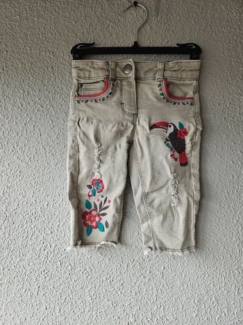 Jean brodé pour fille