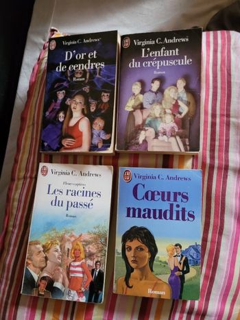 Livres de poche Virginia C Andrews