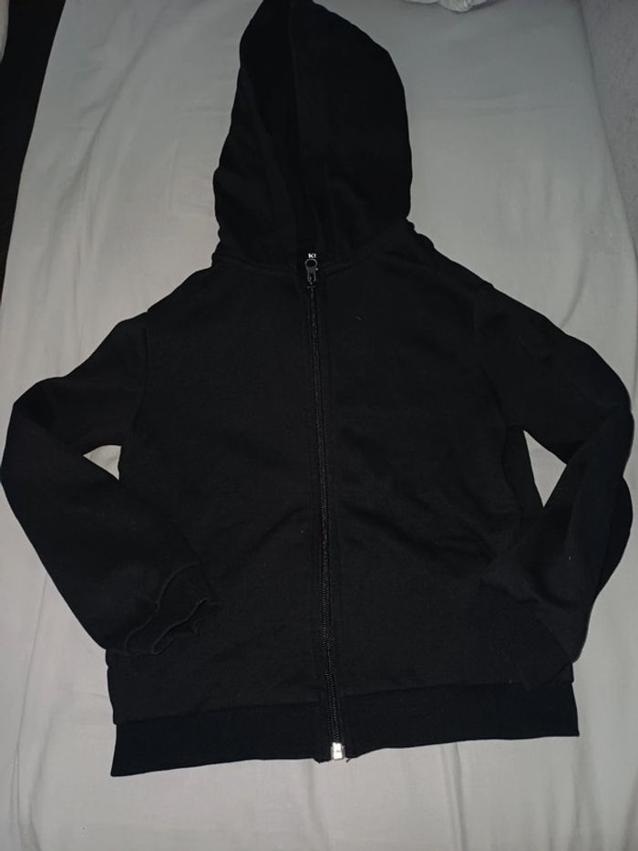 Superbe veste à capuche 8 ans mixte