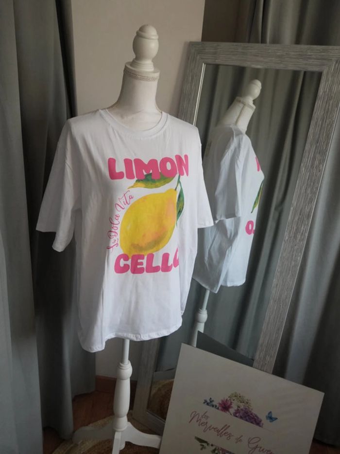 Tee shirt