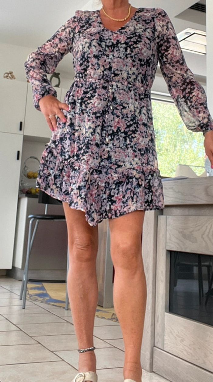 Étam taille 38 jolie robe été motif fleurs - photo numéro 12