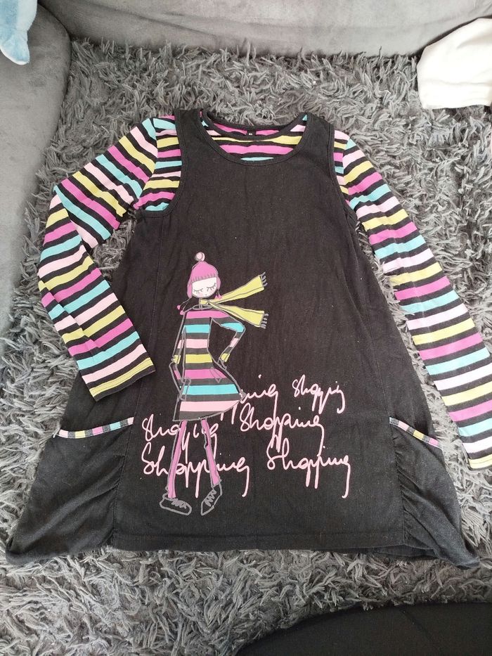 Robe  8 ans