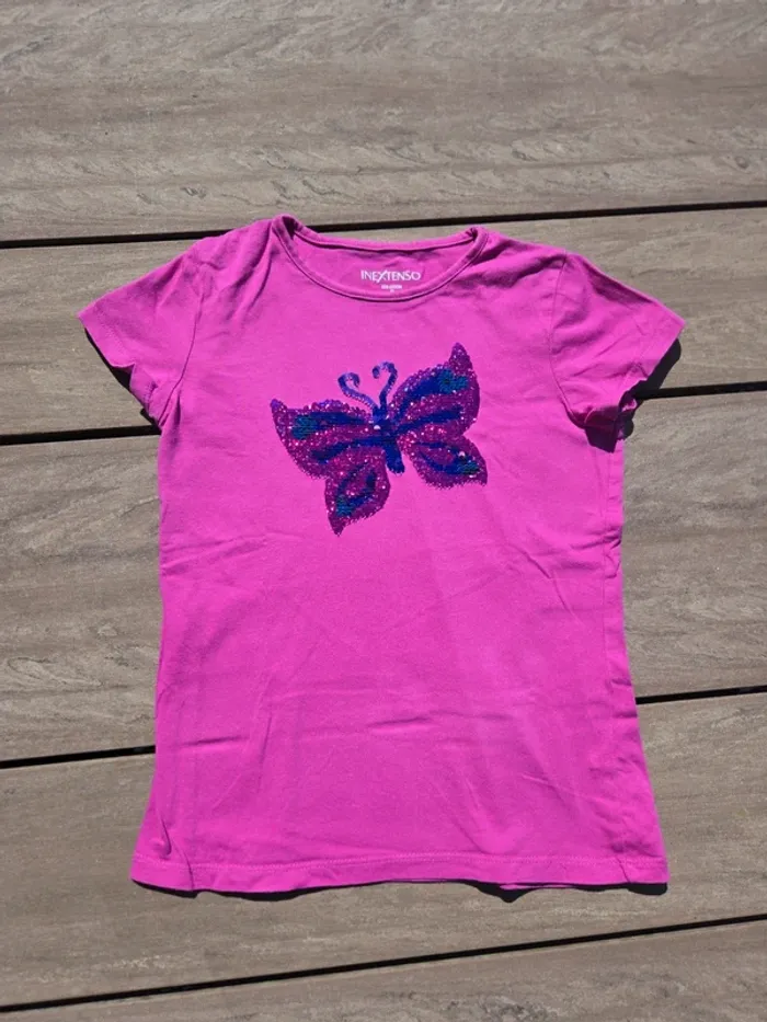 T-shirt sequins papillon rose fuschia 8 ans