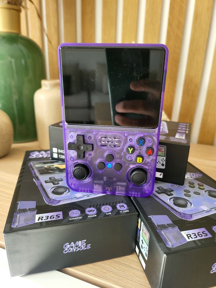 Console de jeux rétro R36S