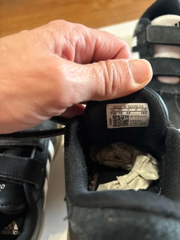 Basket noir adidas t24 - photo numéro 7