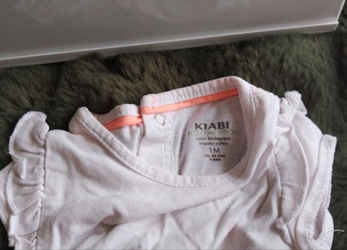 Tee-shirt 1 mois - photo numéro 3