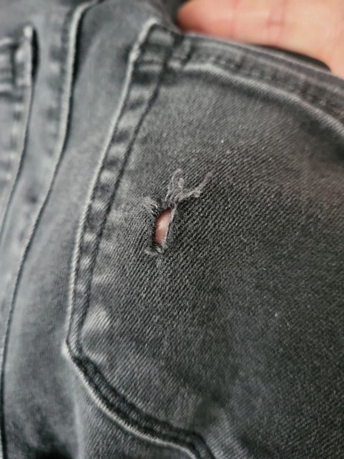 Lot 4 jeans slim fille 10 ans très bon état - photo numéro 16