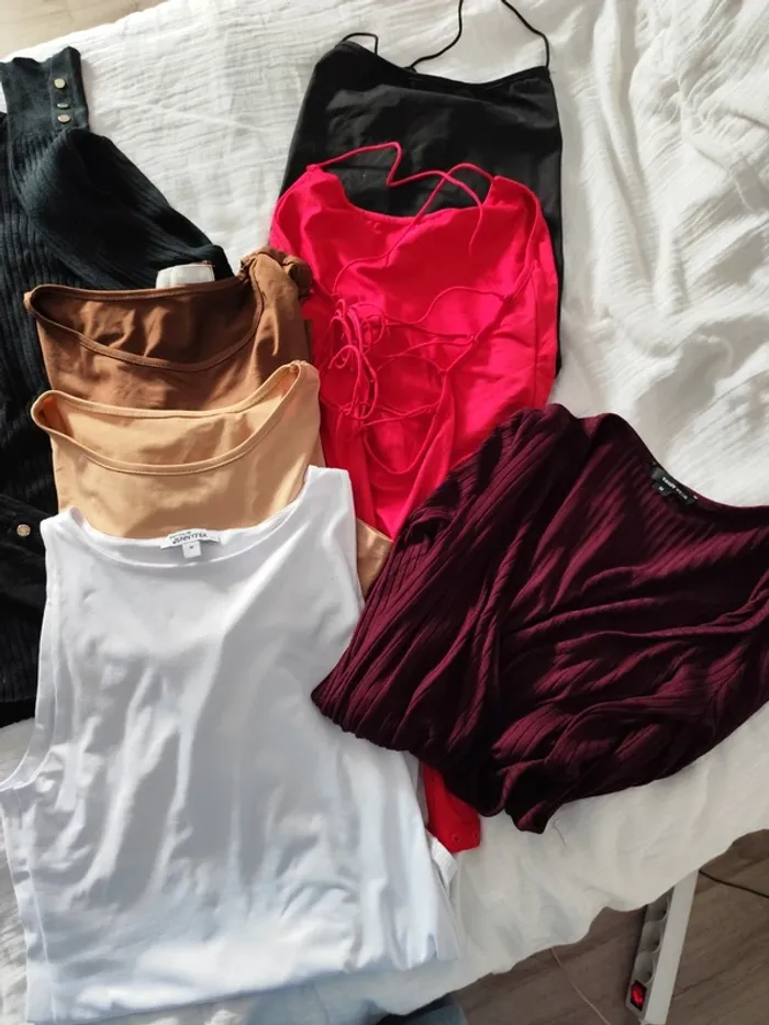 Gros lot vêtements taille M - photo numéro 2