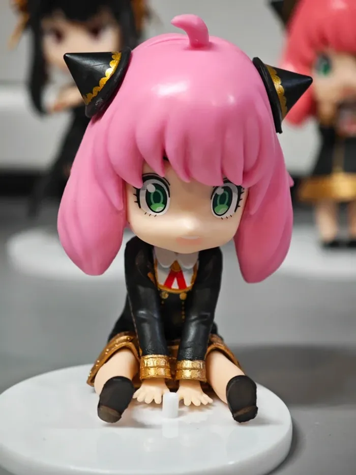 Lot 6 figurines Spy X Family neuves sans boite - photo numéro 10