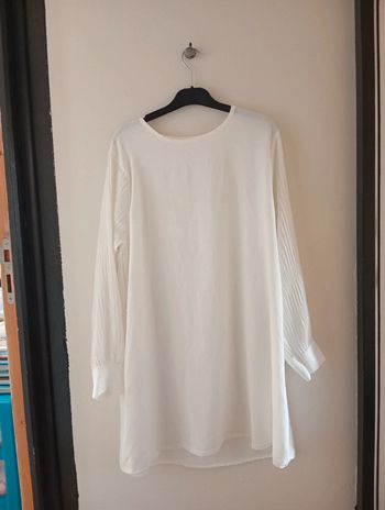 Robe fluide blanche, en taille unique