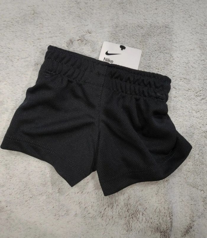 Ensemble Nike - photo numéro 5