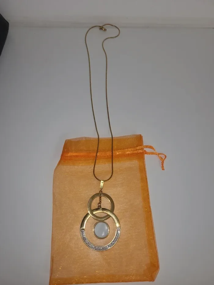 Long collier sautoir en acier inoxydable doré - photo numéro 2