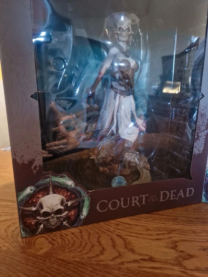 Lot de 3 figurines neuves court of the dead - photo numéro 3
