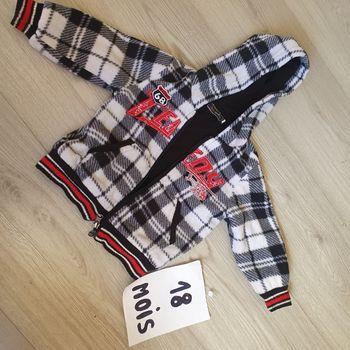 Gilet à Capuche 18mois garçon