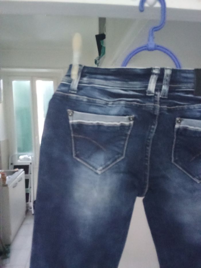 Jean de femme taille 44 ans. Adoro - photo numéro 6