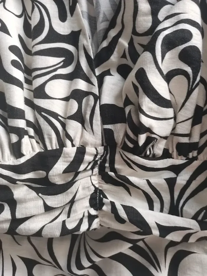 Robe noire et blanche KILKY en taille L - photo numéro 6