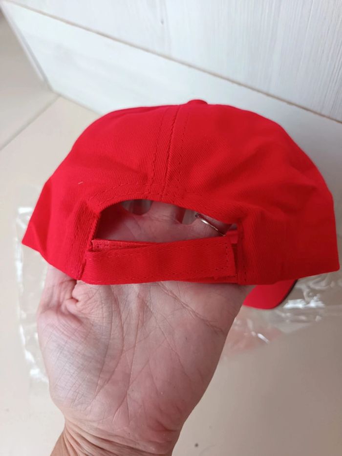 Casquette - photo numéro 2