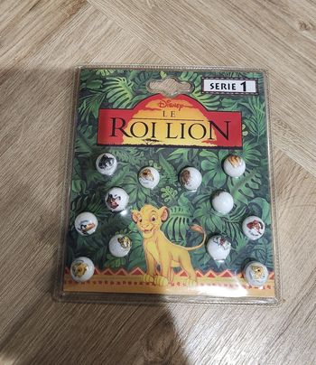 Billes + calots le roi lion disney