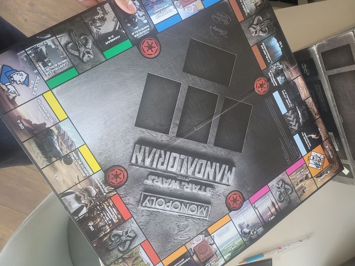 Monopoly édition limitée Stars Wars Mandalorian - photo numéro 8