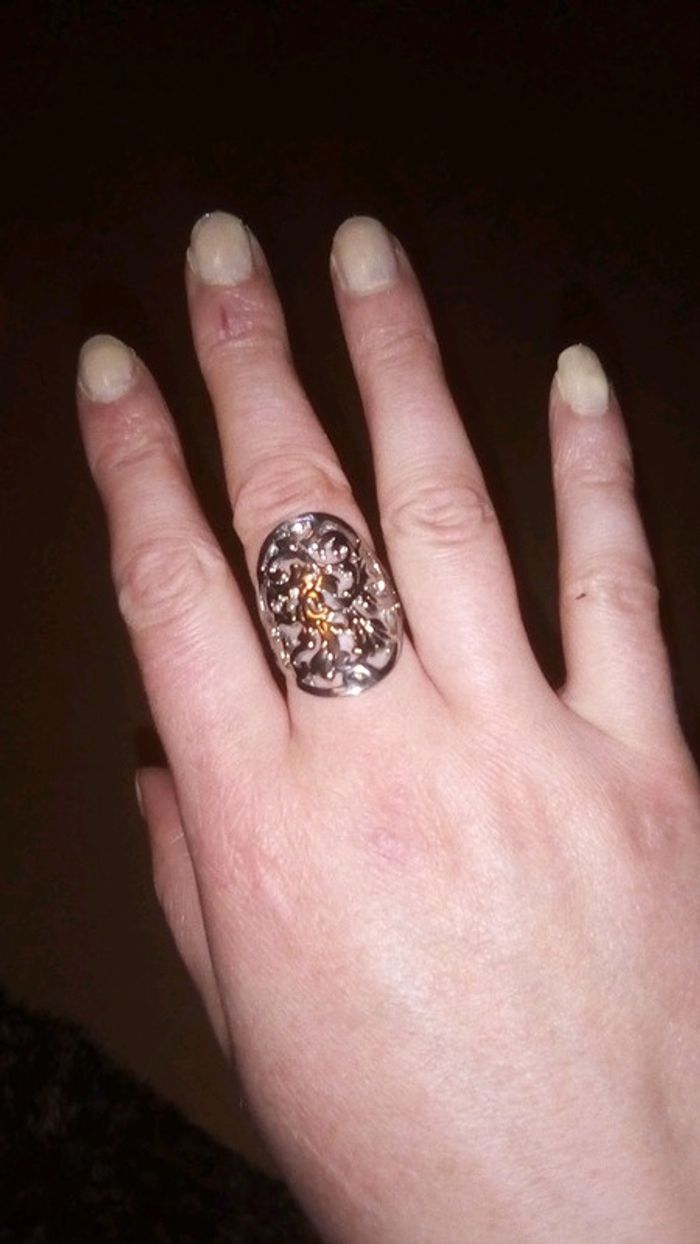 Bague fantaisie - photo numéro 4