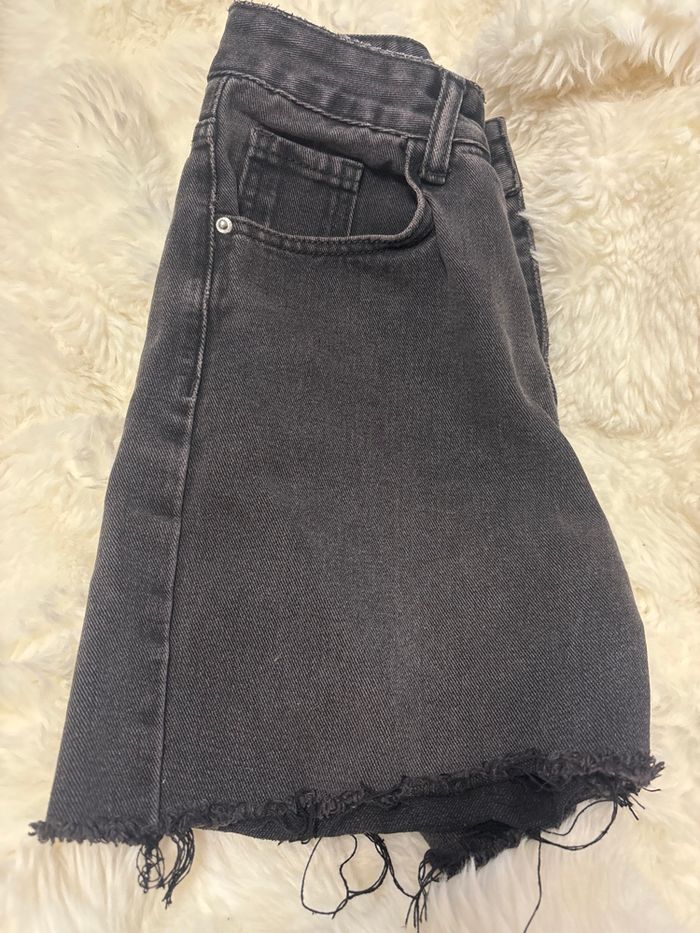 🖤 Short long noir – Jennifer – taille 34/36 - photo numéro 2