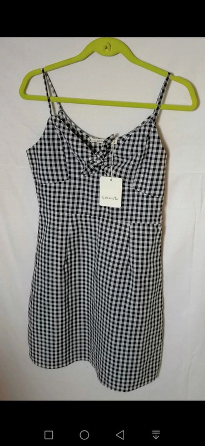 Robe vichy / petits carreaux noir blanc Taille S Libertie - photo numéro 9