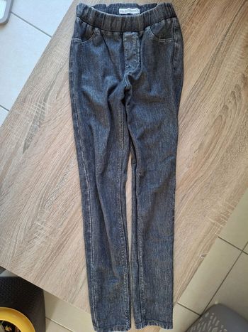 Jegging taille 10 ans