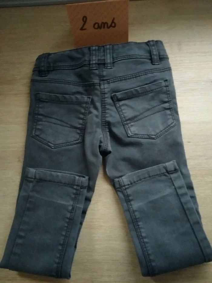 Pantalon jean gris - photo numéro 2