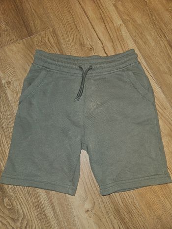 Short kaki 6/7 ans
