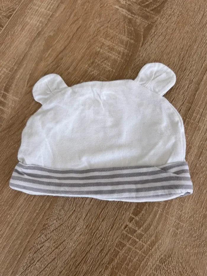Petit bonnet taille 9 mois - photo numéro 2