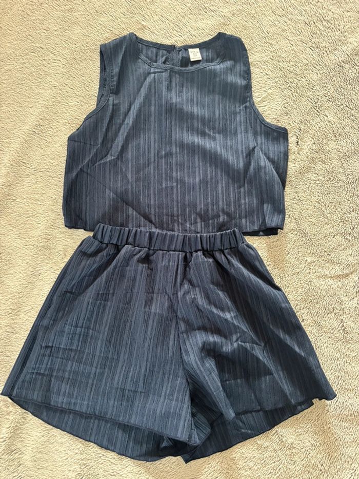 Ensemble top et short