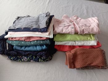 Lot vêtements fille 12 mois 