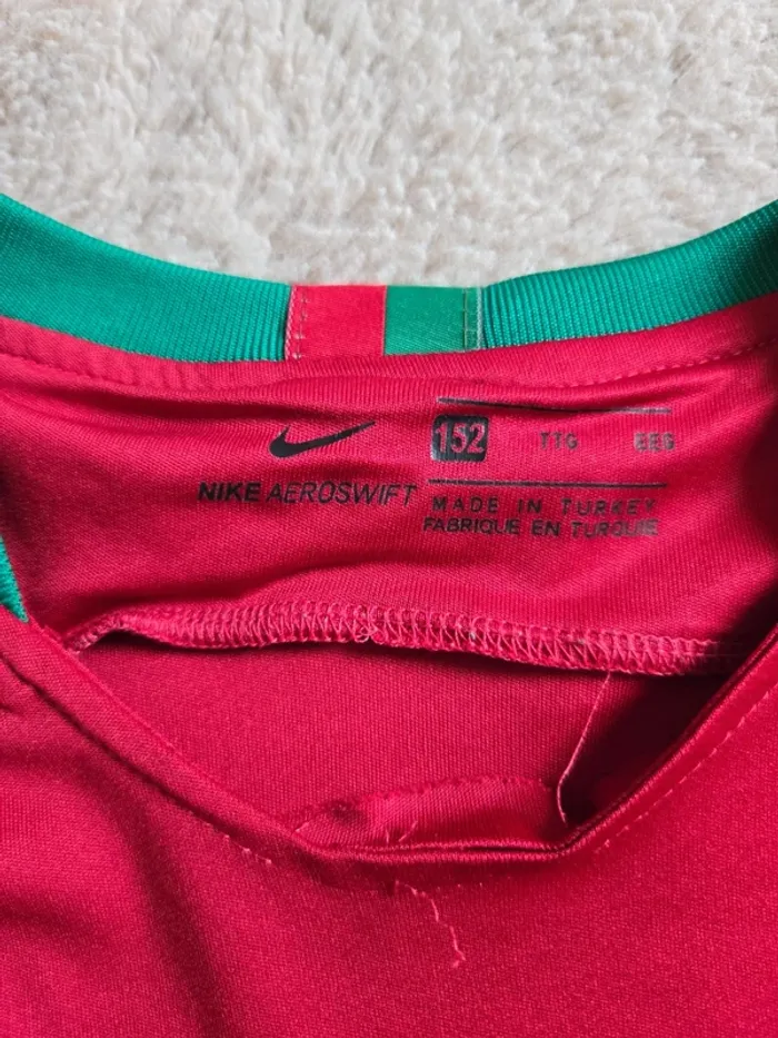 Tenue de foot Ronaldo taille 12 ans - photo numéro 4