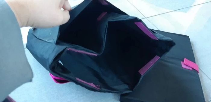 Pochette avec matelas a langer - photo numéro 3