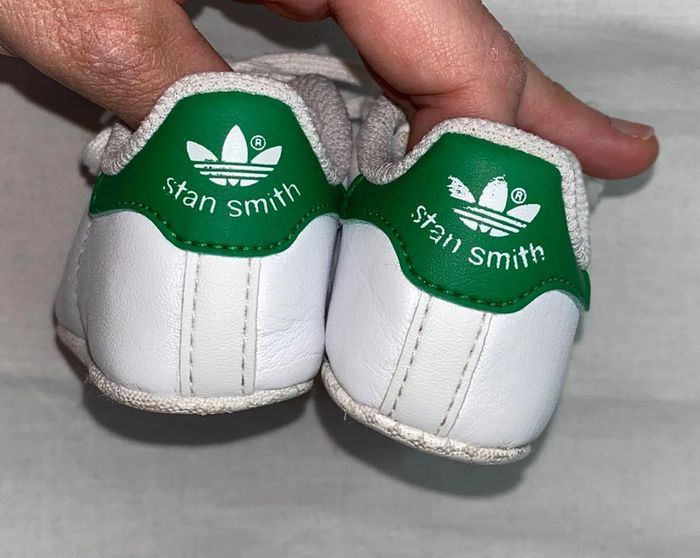 Stan Smith Adidas valeur 35 euros bon état taille 17 - photo numéro 3