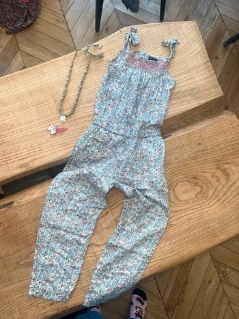 Ensemble Liberty fleurs combi combinaison sergent major 7 ans pince à cheveux collier licorne