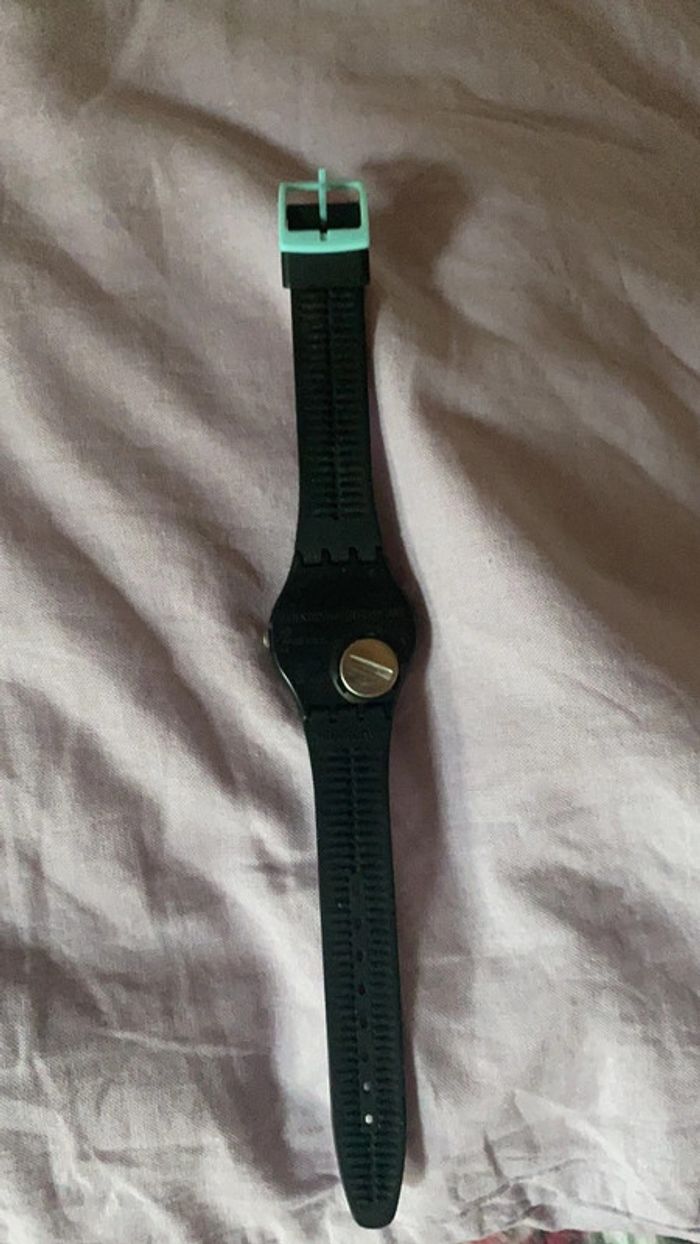 Montre swatch - photo numéro 3