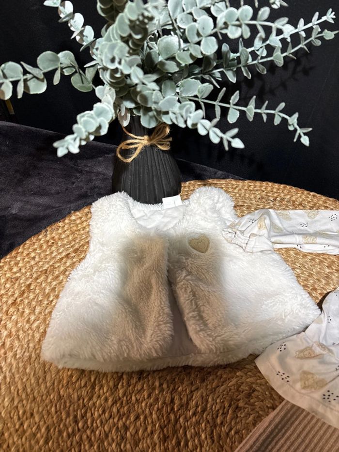 Ensemble bébé fille taille 23 mois - photo numéro 4