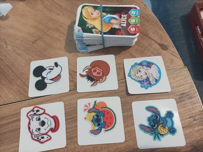 Lot de 6 fixeez avec 30 carte