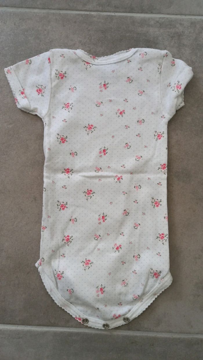 Body 6 mois - photo numéro 2
