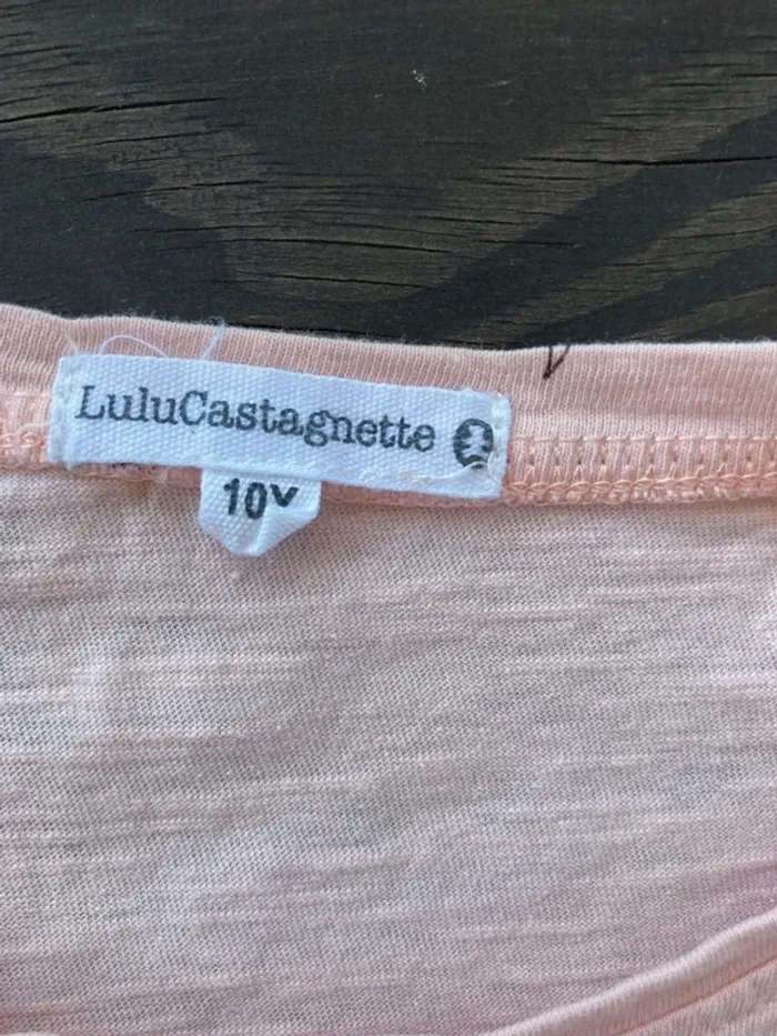 Tee shirt Lulu Castagnettes taille 10 ans en très bon état - photo numéro 2
