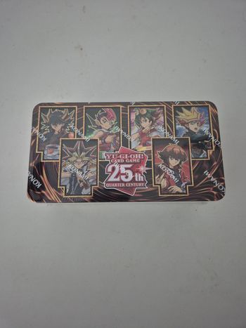 Yu-Gi-Oh! TCG Tin 25e anniversaire : Les Héros du Duel (VF)
