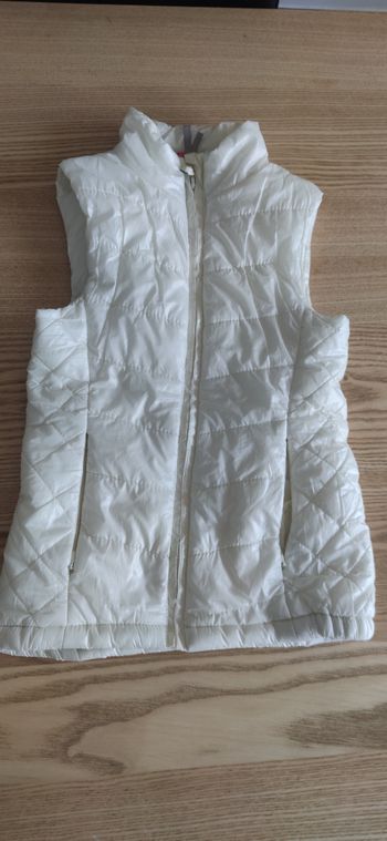 Doudoune légère sans manche 8 ans