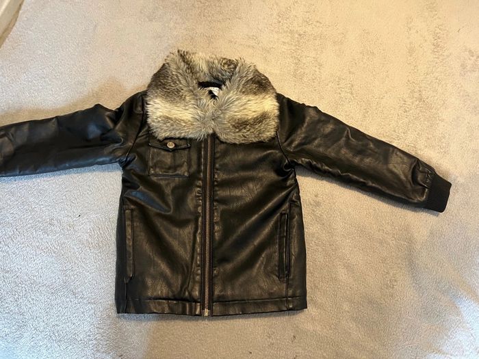 veste interdit de le gronder - photo numéro 12