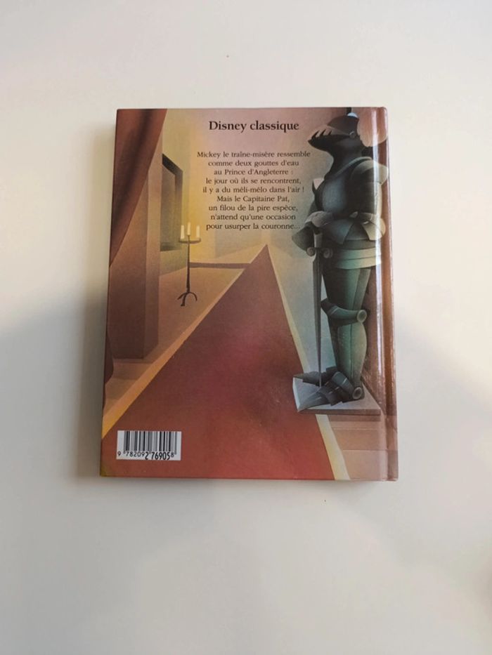 Livre "Le prince et le pauvre" Disney - photo numéro 2