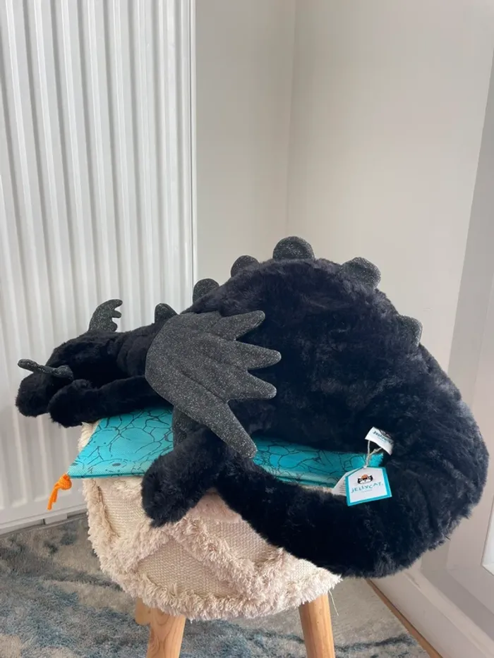 Peluche Jellycat Onyx Dragon HUGE 🐉🖤 - photo numéro 18