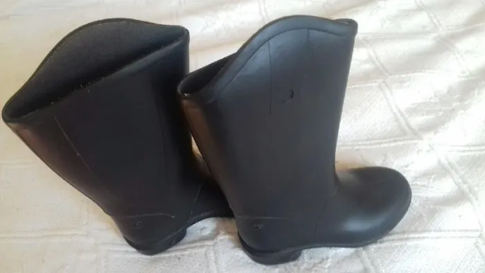 Bottes d'équitation noire pointure 24 - photo numéro 3