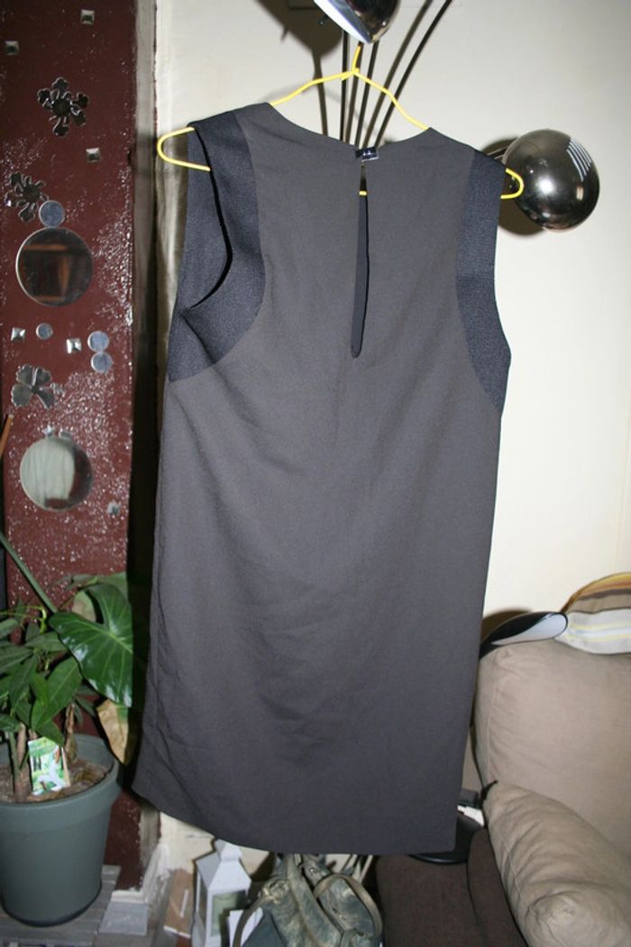 🌸👍Chic 👍Robe noire droite midi chic Taille 36 "Mango" Neuve 🌸 - photo numéro 3