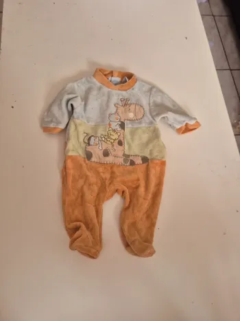 Pyjamas 1 mois