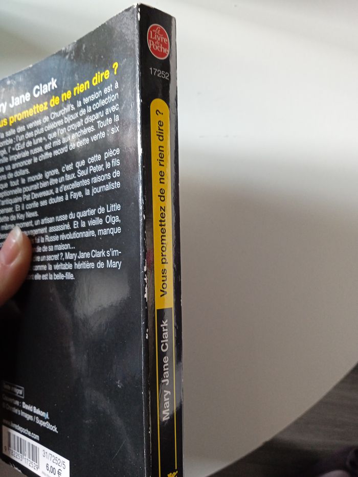 Livre polar Vous promettez de ne rien dire Mary Jane Clark - photo numéro 3